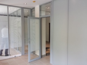 БЦ "Пушкинский".  г. Минск, ул. Берута 3Б. Офисные перегородки из системы ALT 111.